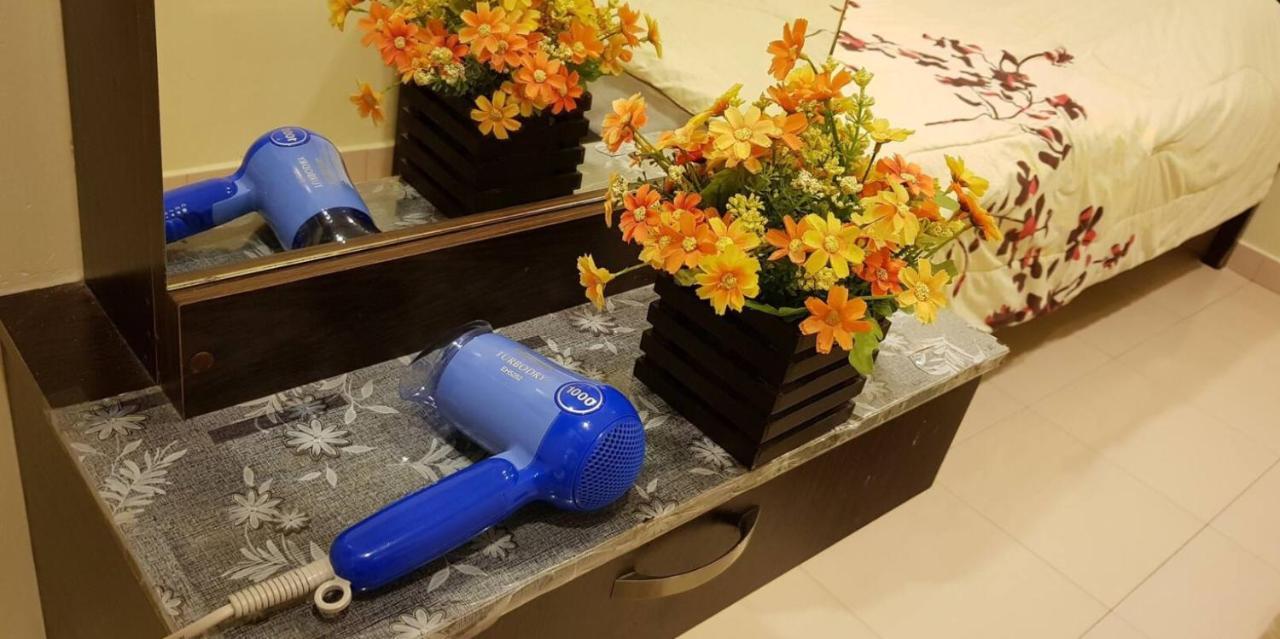 Crown Imperial Court Apartment คาเมรอนไฮแลนด์ ภายนอก รูปภาพ